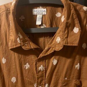 Arizona Jean Company Tan Floral Button Down Shirt